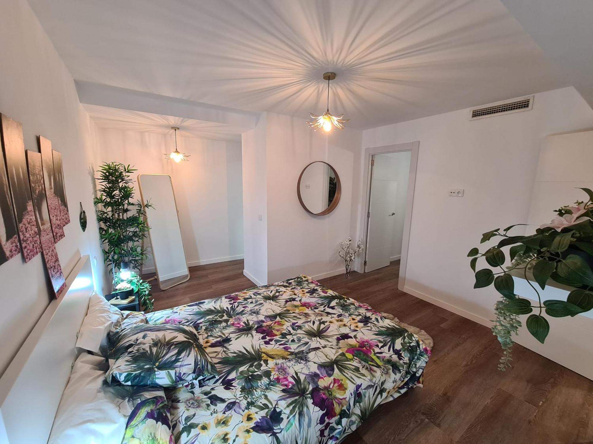Apartament 4 5 Banos Puerta De Toledo - Madrid